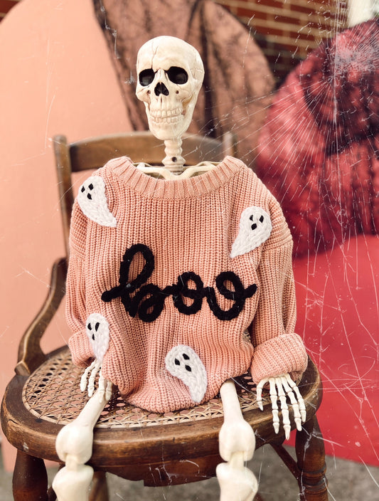 “boo” ghost sweater👻